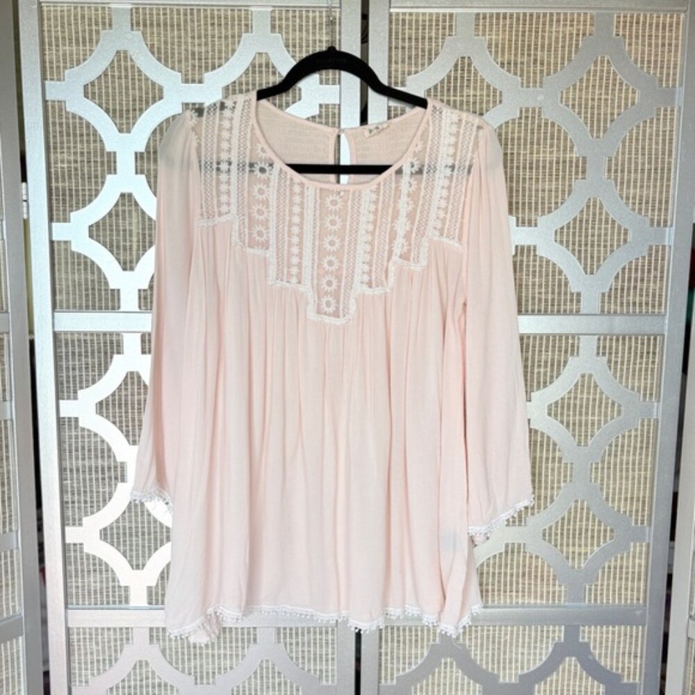 POL Lace Detail Blouse - Light Pink